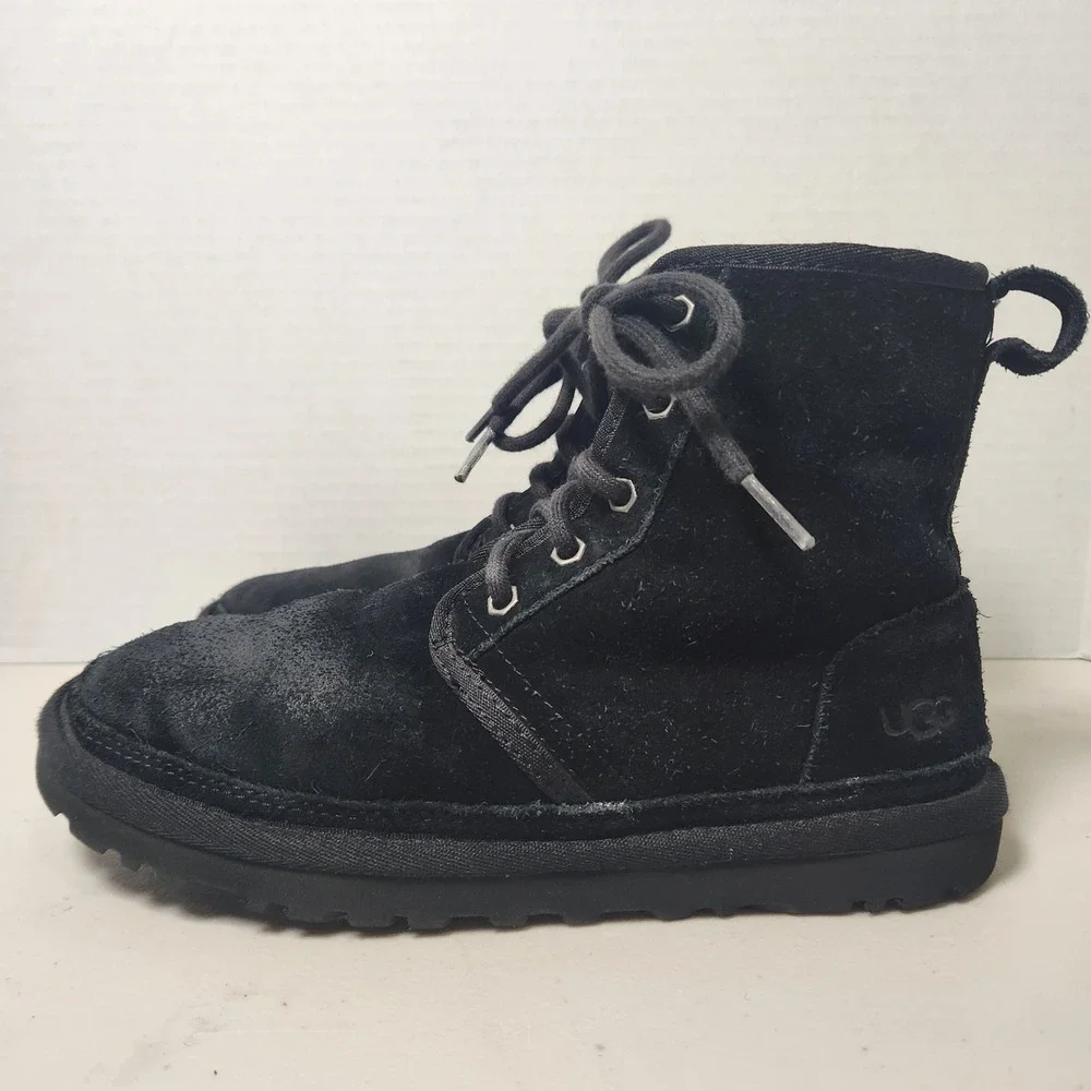 Ugg Neumel High Chukka Boots Men's 6 Black Suede Sheepskin‎ Ankle Lace Up